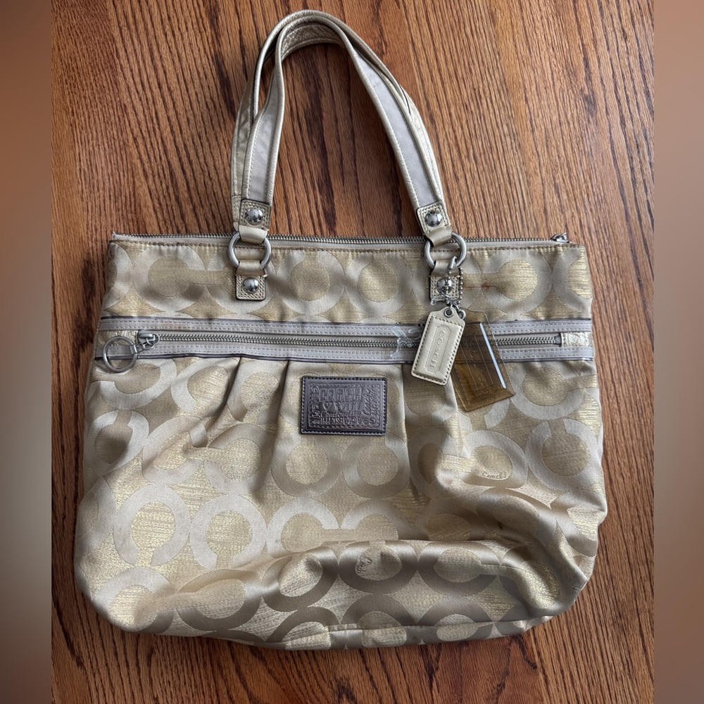 Coach Poppy Lurex Gold Op Art Signature Glam Tote Shoulder Bag (model #15865)